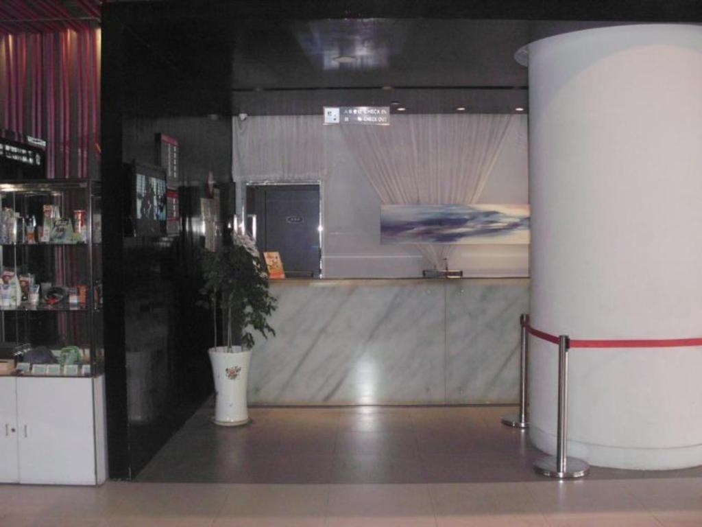 Jinjiang Inn Changsha Wuyi Square Metro Station Ifc Exterior photo